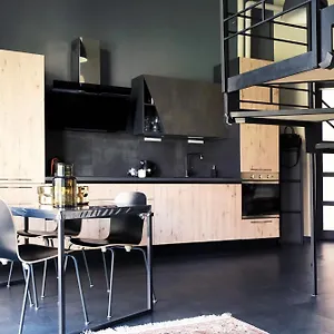 Comecasa Loft Navigli 2 Bedrooms , Milán Italia
